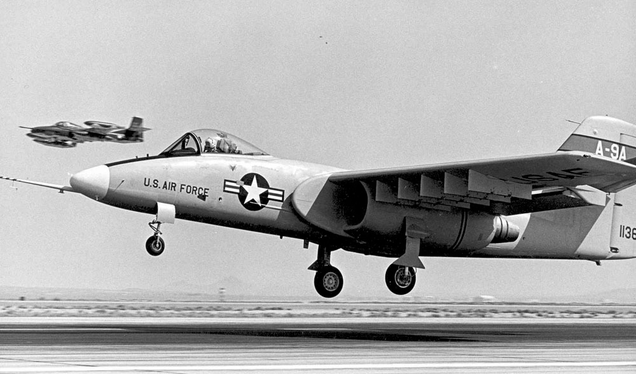 Illustration for article titled This Date in Aviation History: May 27 - May 30